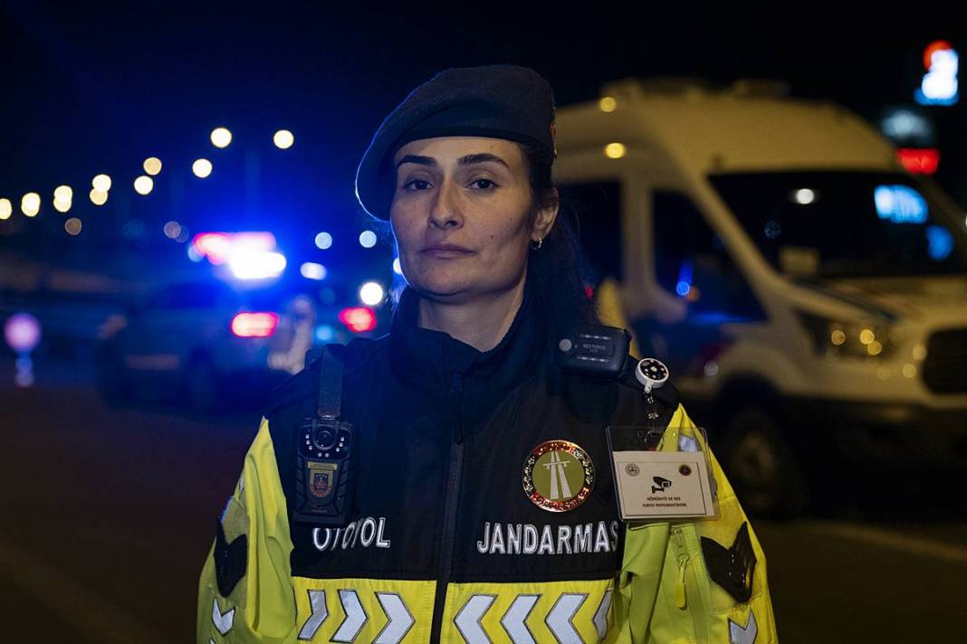 Modern radar sistemleri otoyollarda uçanı kaçanı anında tespit ediyor! 4 kademeli lazerlerle sürekli tarama yapılıyor 24